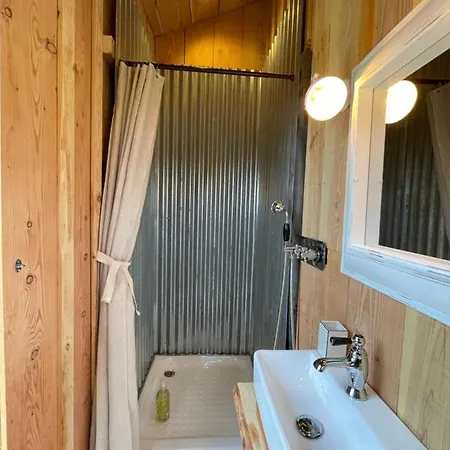 Dome Insolite Lichen Jacuzzi Et Petits-dejeuners Inclus