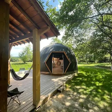 Dome Insolite Lichen Jacuzzi Et Petits-dejeuners Inclus * Gondrin