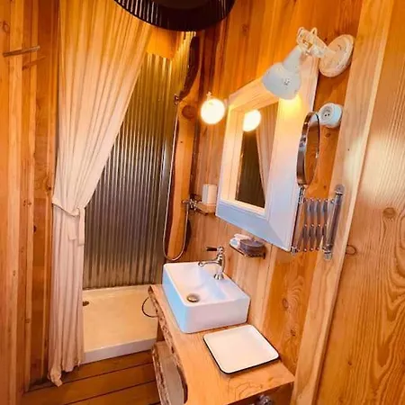 Dome Insolite Lichen Jacuzzi Et Petits-dejeuners Inclus